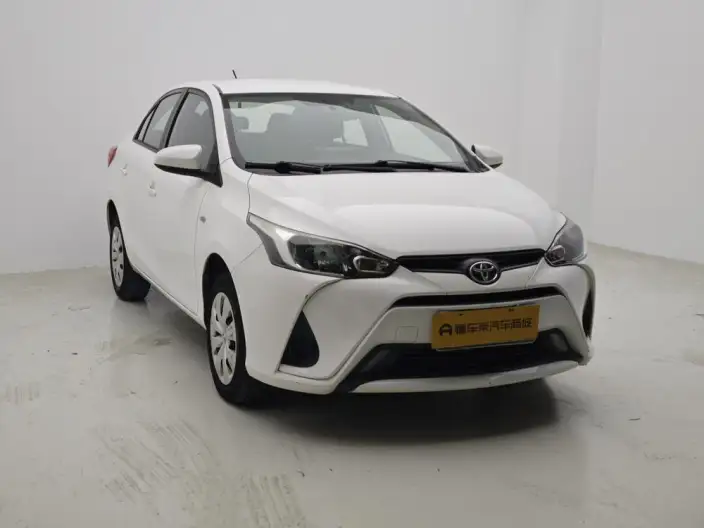 Toyota YARIS L Yaris Sedan 2020 Model 1.5L CVT Leading version – фото 3