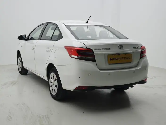 Toyota YARIS L Yaris Sedan 2020 Model 1.5L CVT Leading version – фото 5