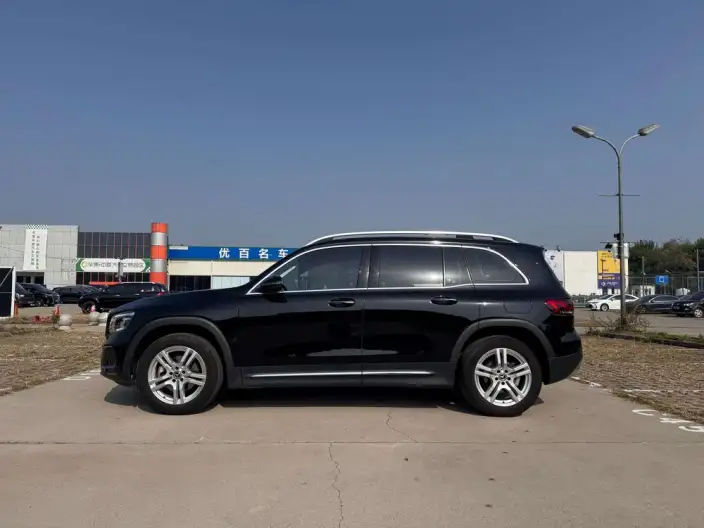 Mercedes-Benz GLB 2022 Model GLB 200 Dynamic Model – фото 4