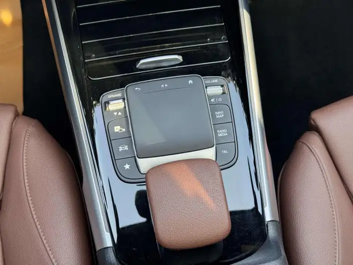 Mercedes-Benz GLB 2022 Model GLB 200 Dynamic Model – фото 8