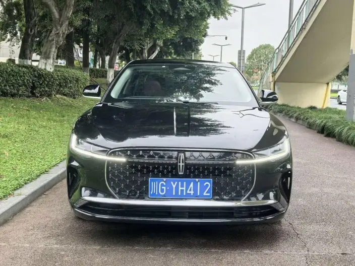 Lincoln Z 2022 Model i Xiang Zunya Edition