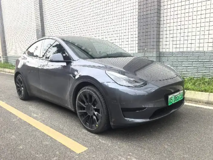 Model Y 2023 Model Rear-wheel drive version – фото 3