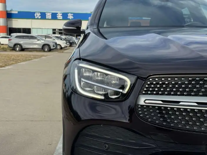 Mercedes-Benz GLC 2020 Model GLC 260 L 4MATIC Luxury Model – фото 8