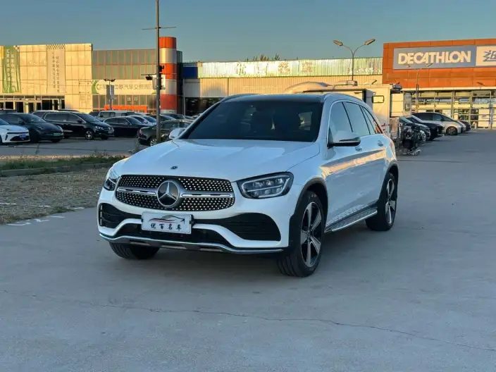 Mercedes-Benz GLC 2022 Model Facelift GLC 300 L 4MATIC Dynamic Model Collector Edition – фото 1