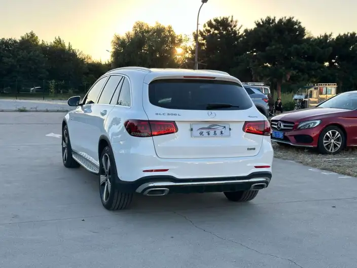 Mercedes-Benz GLC 2022 Model Facelift GLC 300 L 4MATIC Dynamic Model Collector Edition – фото 5