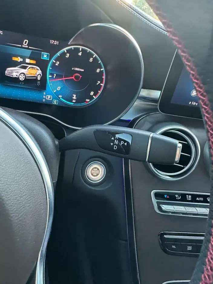 Mercedes-Benz GLC 2022 Model Facelift GLC 300 L 4MATIC Dynamic Model Collector Edition – фото 8