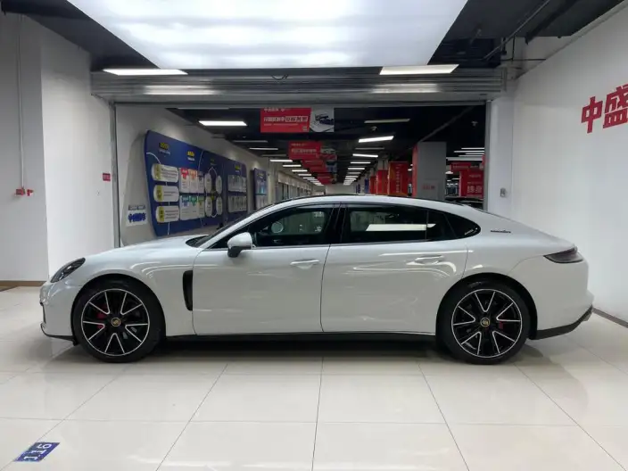 Panamera 2021 Model Panamera Executive Extended Edition 2.9T – фото 3