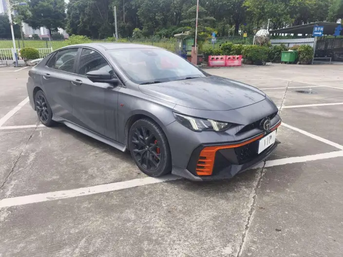 Emzoom 2022 Model 270T J16 R-Style Track Edition