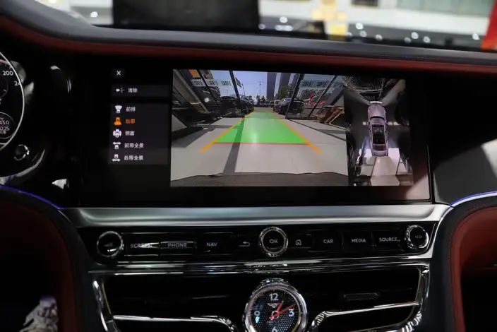 Continental Flying Spur 2023 Model 4.0T V8 Yadu Edition – фото 6