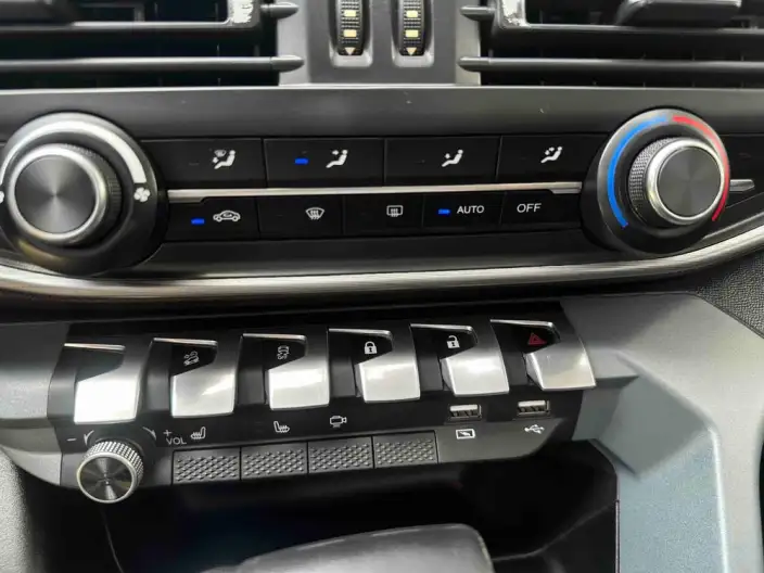 Changan Kaicheng F70 2021 Model 2.4T Petrol Automatic 4WD Pilot Model Standard axis 4K22D4T – фото 8