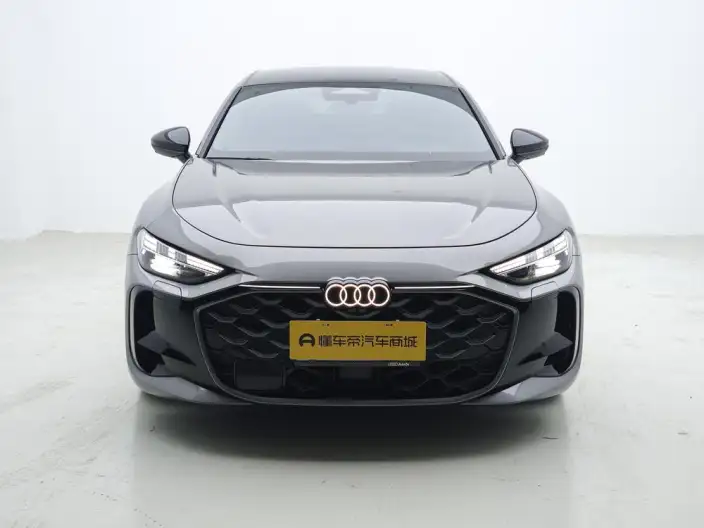 Audi A5 L Sportback 2026 Model 2.0TFSI 150kW Exclusive quattro Model