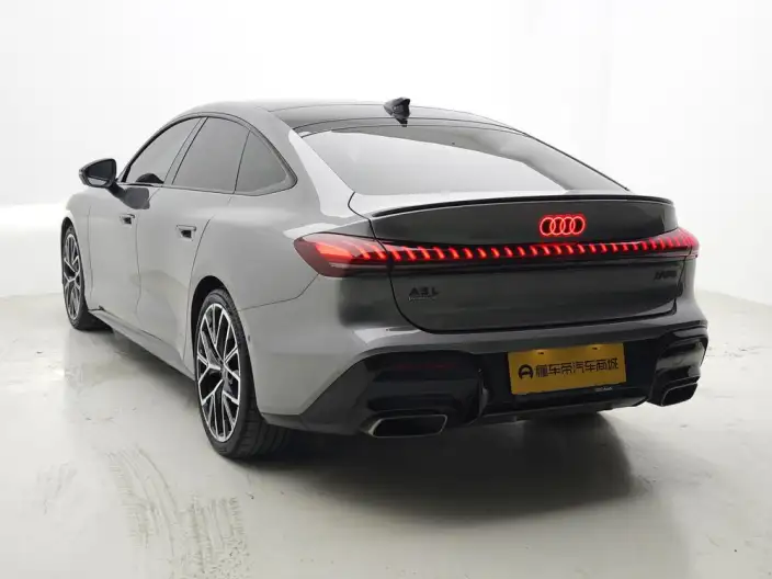 Audi A5 L Sportback 2026 Model 2.0TFSI 150kW Exclusive quattro Model – фото 5