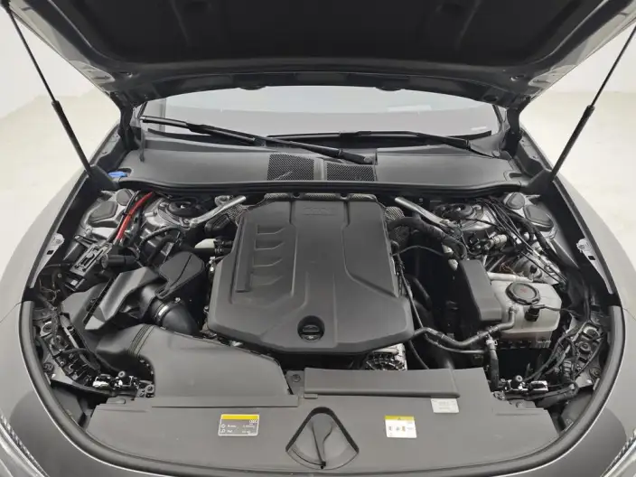 Audi A5 L Sportback 2026 Model 2.0TFSI 150kW Exclusive quattro Model – фото 10