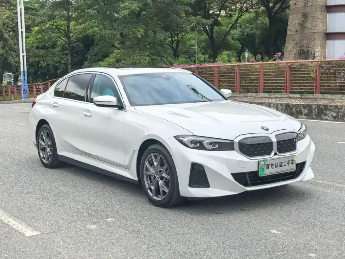 BMW i3 2023 Model eDrive35L – фото 3