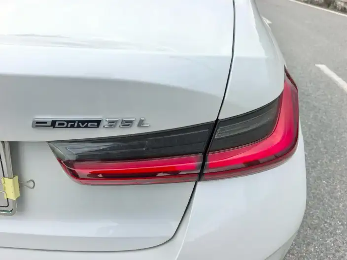 BMW i3 2023 Model eDrive35L – фото 9