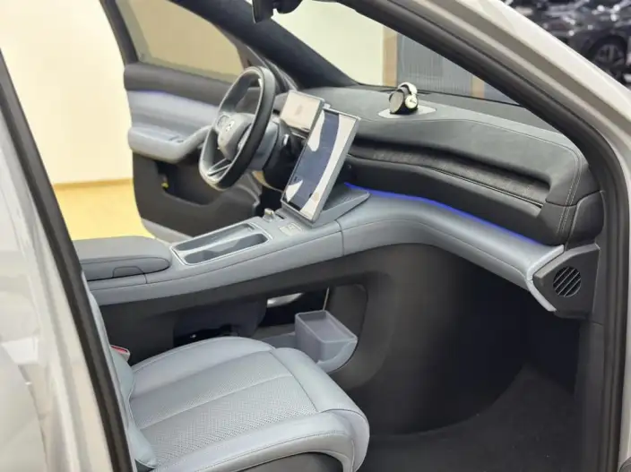 NIO EC6 2023 Model 75kWh – фото 7