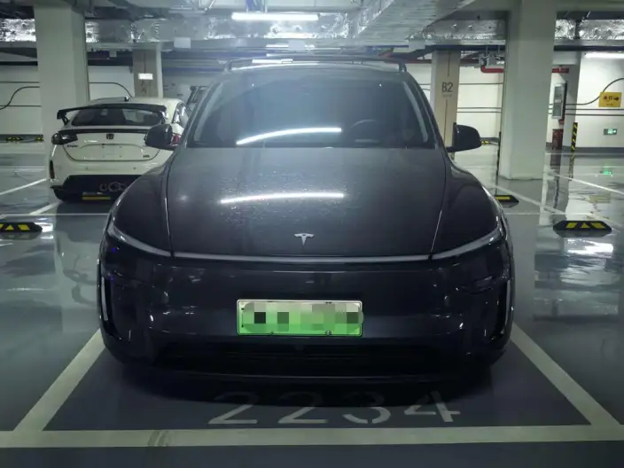 Model Y 2025 Model Rear-wheel drive version – фото 2