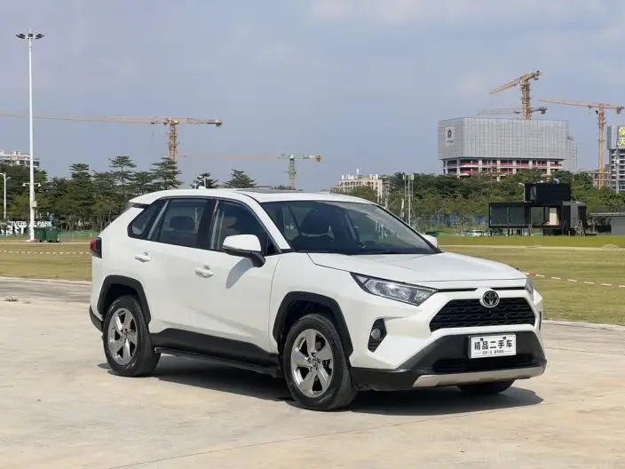 Toyota RAV4 2022 Model 2.0L CVT 2WD Fashion edition