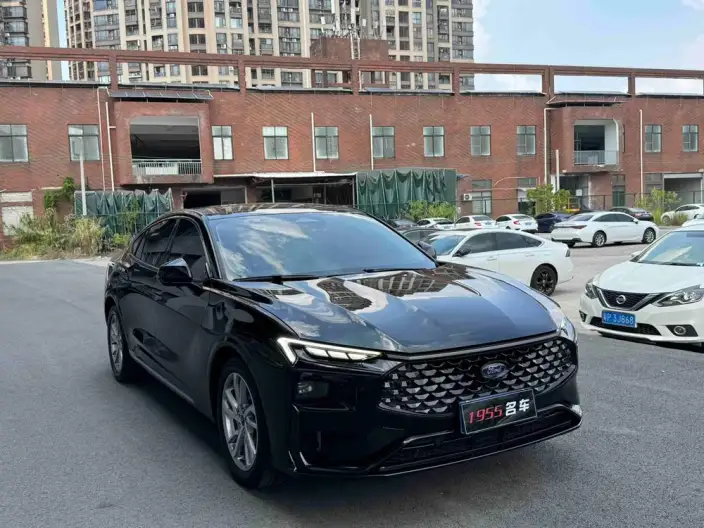 Ford Mondeo 2022 Model Facelift EcoBoost 245 Luxury Model – фото 3