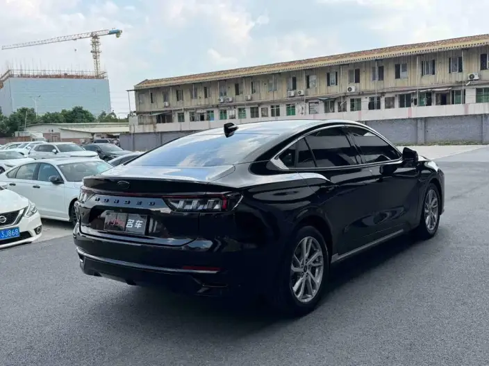 Ford Mondeo 2022 Model Facelift EcoBoost 245 Luxury Model – фото 6