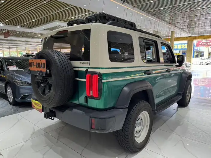 Tank 300 2024 Model 2.0T Challenger – фото 6