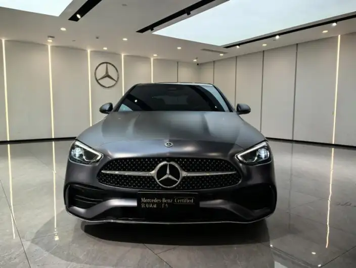 Mercedes-Benz C-Class 2024 Model C 200 L Sports Edition – фото 2