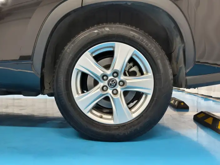Toyota Highlander 2022 Model Hybrid 2.5L 2WD Elite Edition 5 seat – фото 9