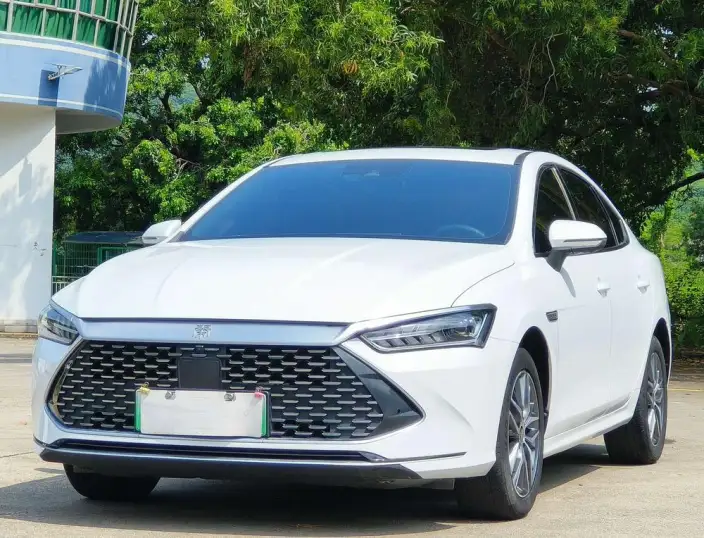 BYD Qin PLUS DM 2021 Model DM-i 120KM Flagship Model