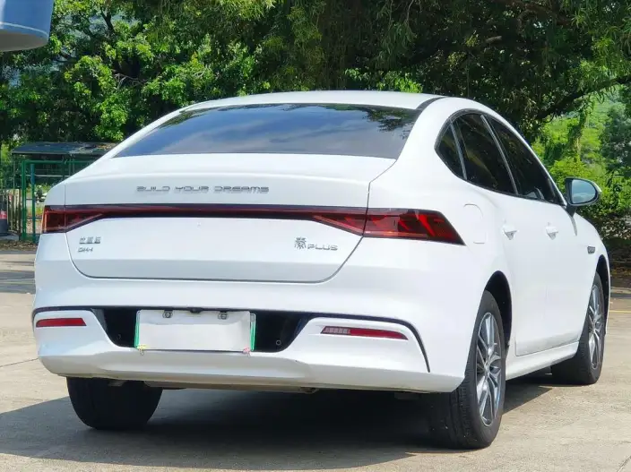 BYD Qin PLUS DM 2021 Model DM-i 120KM Flagship Model – фото 6
