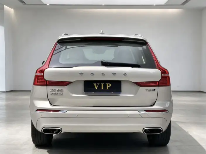 Volvo XC60 2020 Model T5 4WD Smart Range Deluxe Edition – фото 6