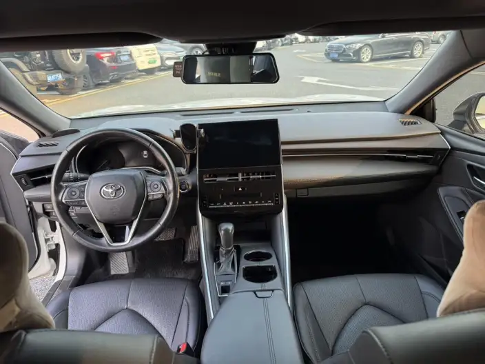 Toyota Avalon 2023 Model 2.0L CVT Deluxe Edition – фото 9