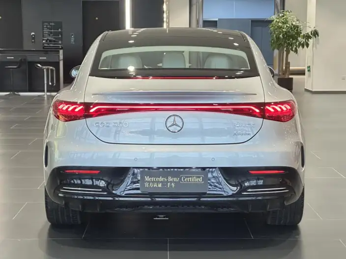 Mercedes-Benz EQE 2025 Model EQE 500 4MATIC Pioneer Edition – фото 5