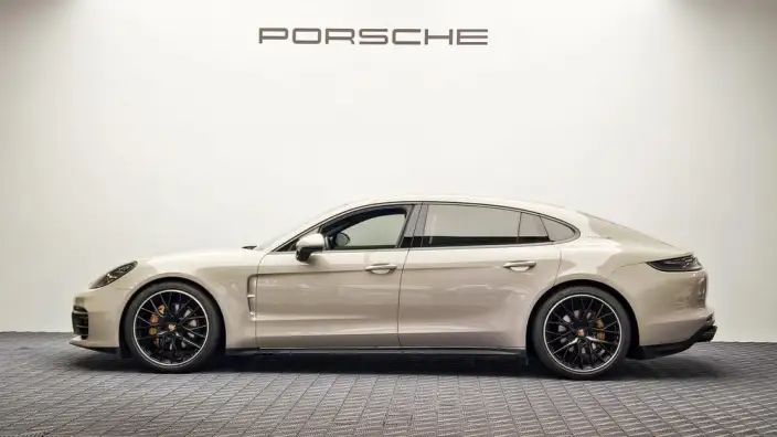 Panamera 2023 Model Panamera 4 Executive Extended Edition 2.9T