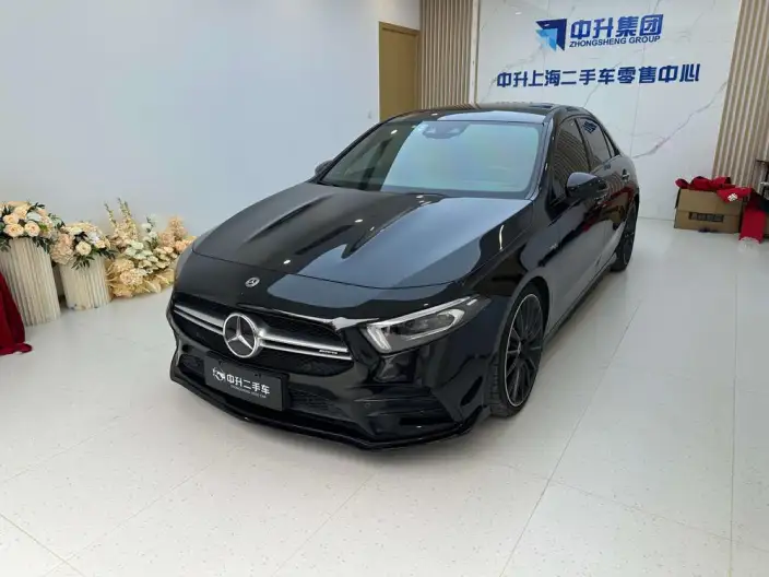 Mercedes-Benz A-Class AMG 2020 Model AMG A 35 L 4MATIC – фото 1