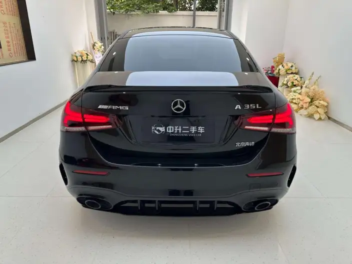 Mercedes-Benz A-Class AMG 2020 Model AMG A 35 L 4MATIC – фото 4