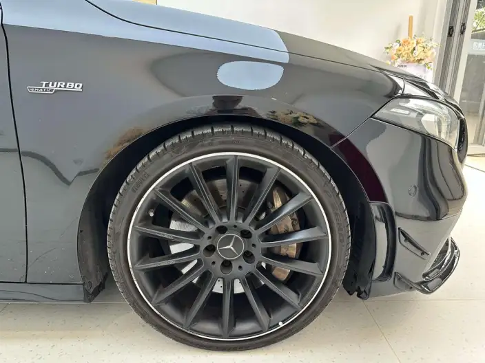 Mercedes-Benz A-Class AMG 2020 Model AMG A 35 L 4MATIC – фото 6