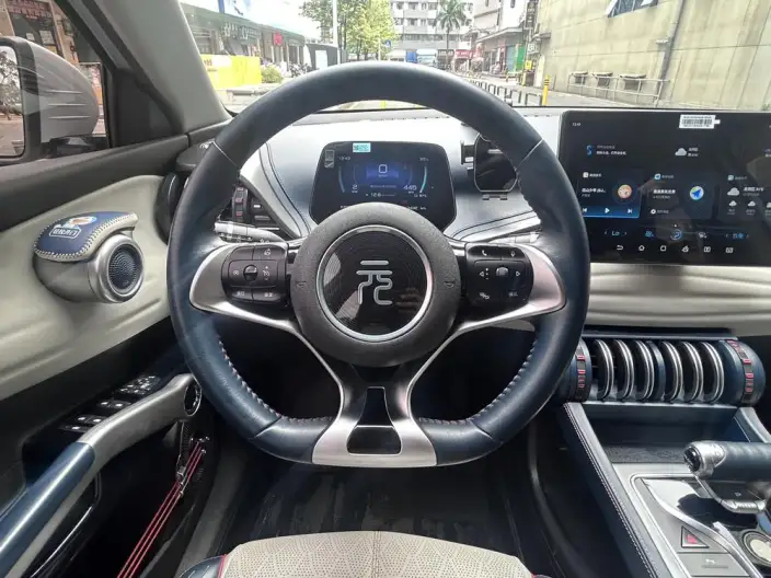 BYD Yuan PLUS 2022 Model 510KM Zunrong Model – фото 6