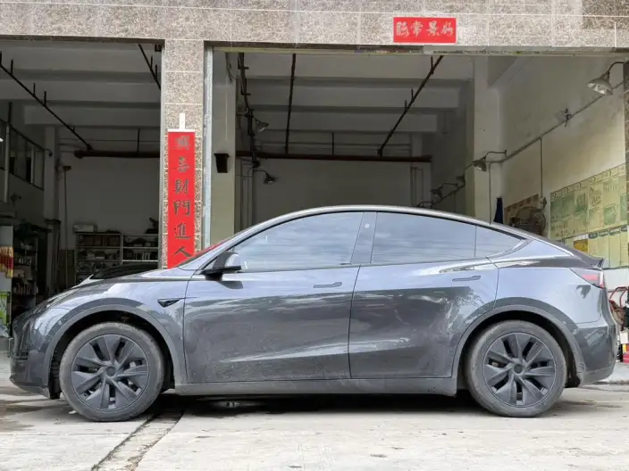 Model Y 2024 Model Rear-wheel drive version – фото 3