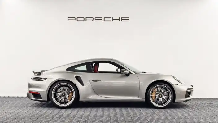 PORSCHE 911 2022 Model Turbo S 3.7T – фото 8
