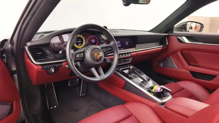 PORSCHE 911 2022 Model Turbo S 3.7T – фото 10