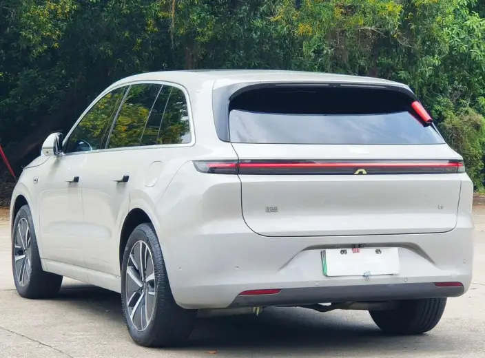 Li Auto L6 2024 Model Pro Edition