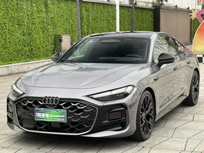 Audi A5 L Sportback 2026 Model 2.0TFSI quattro 150kW First Edition Limited edition