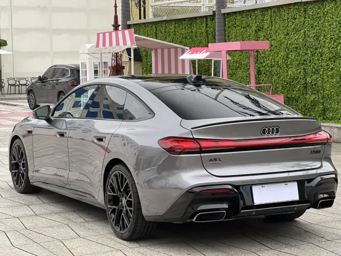 Audi A5 L Sportback 2026 Model 2.0TFSI quattro 150kW First Edition Limited edition – фото 5
