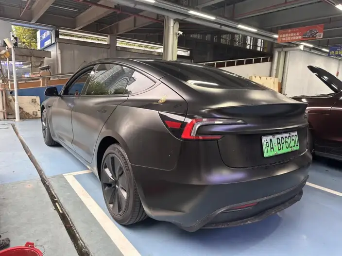 Model 3 2023 Model Rear-wheel drive version – фото 4
