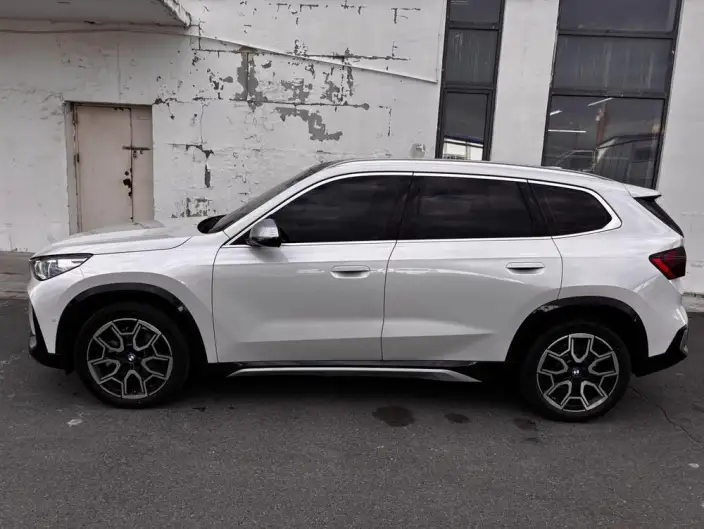 BMW X1 2023 Model sDrive25Li X Design Set – фото 3