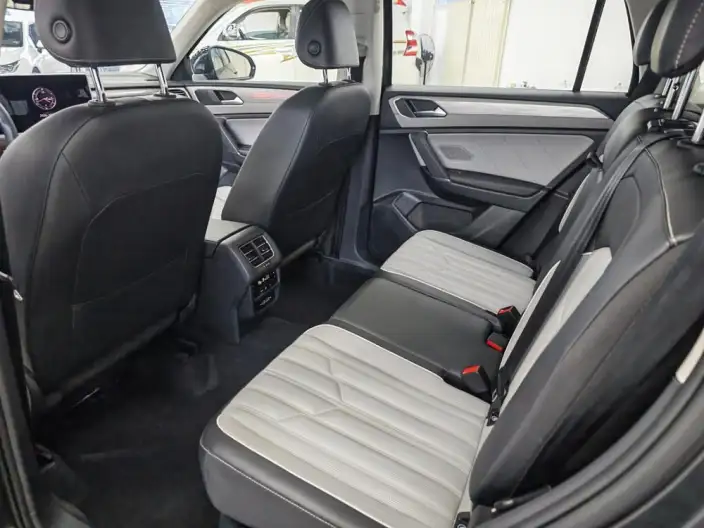 Volkswagen Tayron 2023 Model Facelift 380TSI 4WD R-Line High Power Edition – фото 9