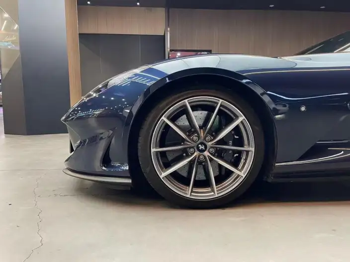 Ferrari 812 2020 Model 6.5L GTS – фото 9