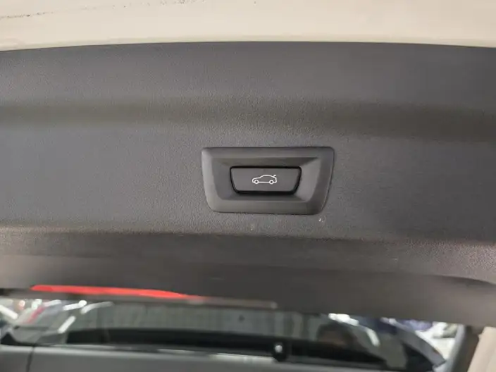 BMW X1 2023 Model sDrive20Li X Design Set – фото 5
