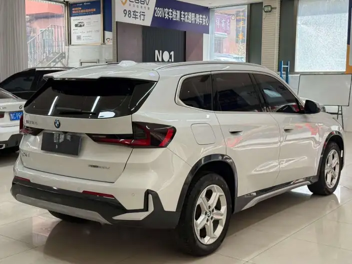 BMW X1 2023 Model sDrive20Li X Design Set – фото 6
