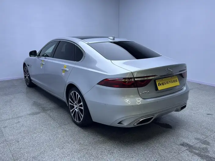 Jaguar XFL 2021 Model 2.0T P250 2WD Exclusive Deluxe Edition – фото 5